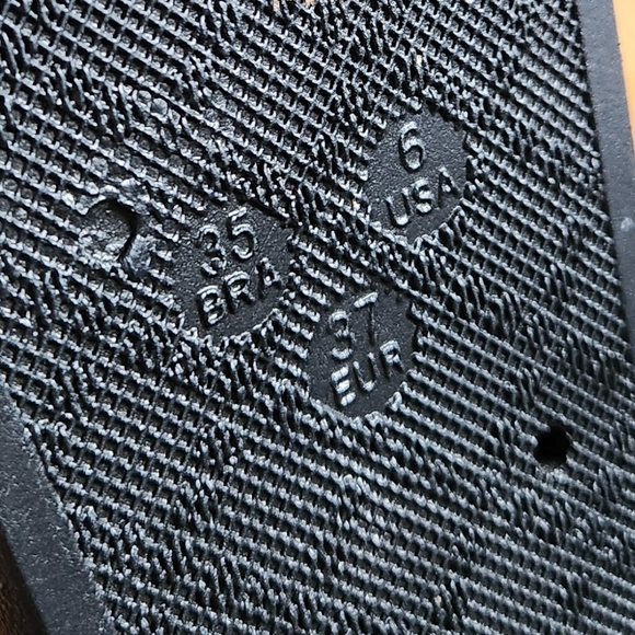 Red Rhinestone Slides - Picture 4 of 8